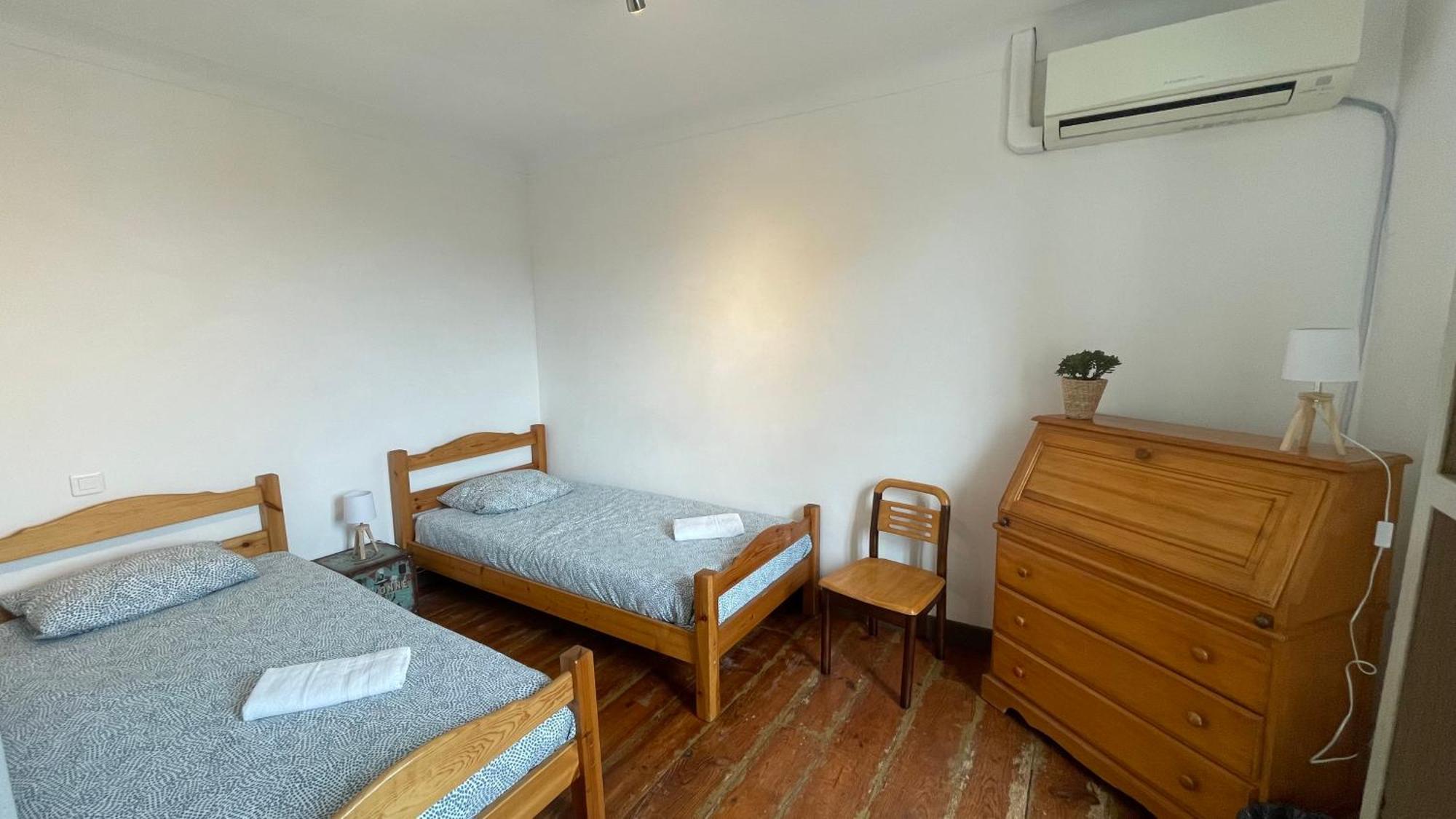 Le Doolies - Holiday Inn Биарриц Экстерьер фото