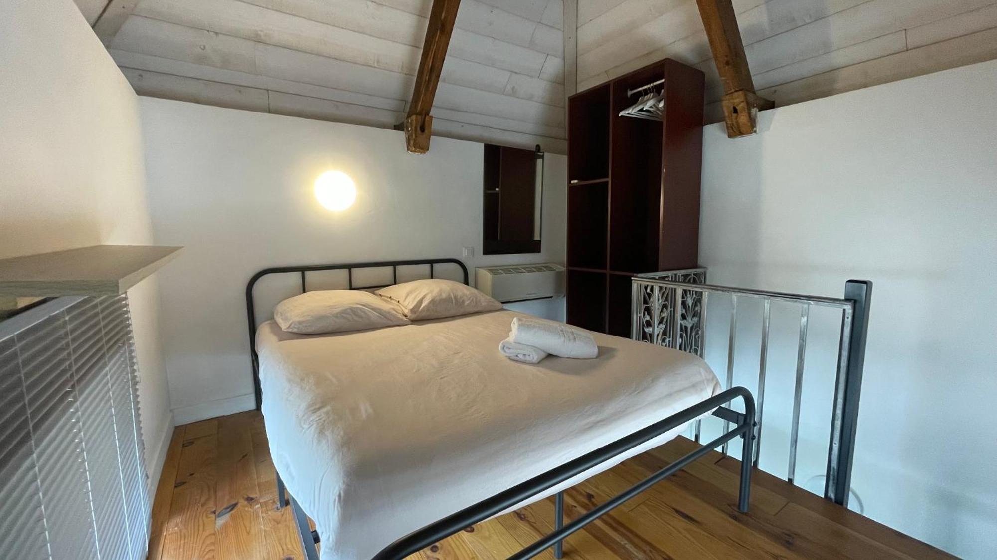Le Doolies - Holiday Inn Биарриц Экстерьер фото